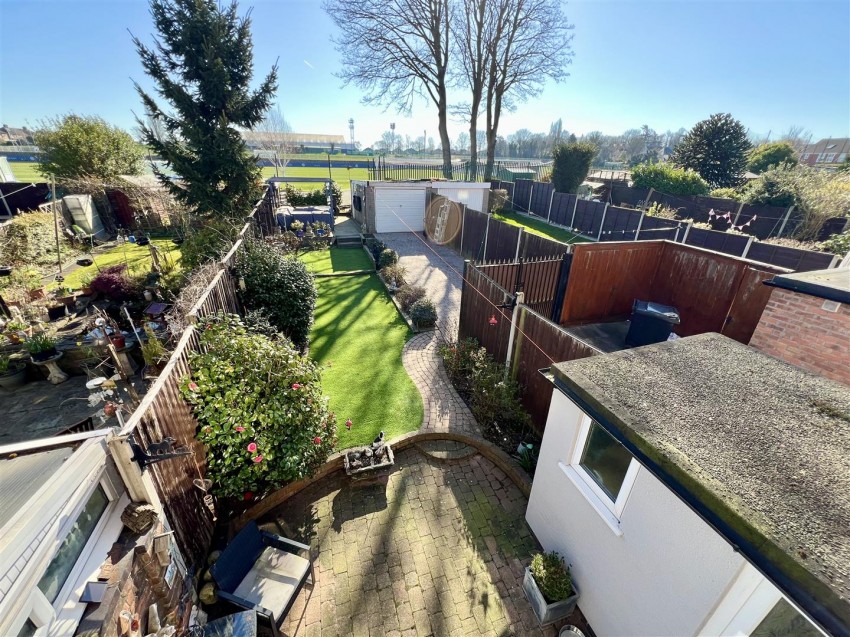 Images for St. Annes Drive, Leicester