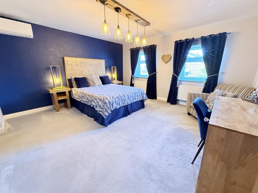 Images for Chestnut Close, Broughton Astley, Leicester