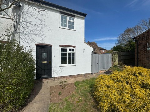 View Full Details for Burton Close, Oadby, Leicester