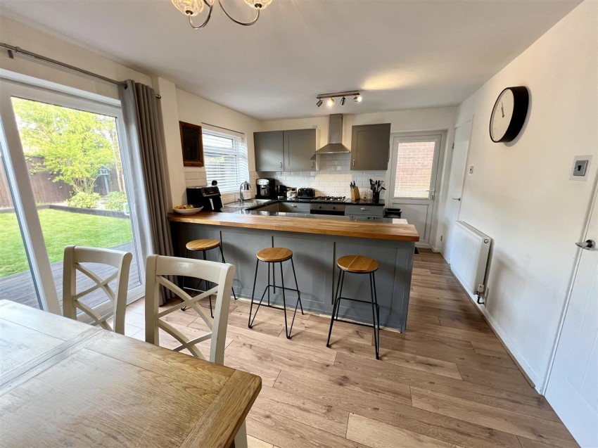 Images for Aquitaine Close, Enderby