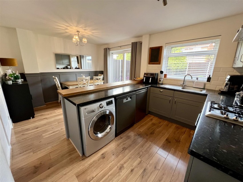 Images for Aquitaine Close, Enderby
