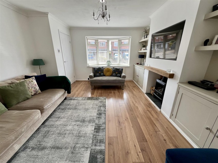 Images for Aquitaine Close, Enderby