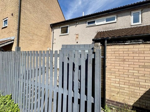 View Full Details for Henray Avenue, Leicester