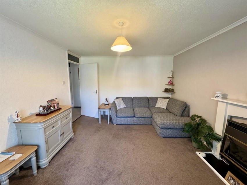 Images for Henray Avenue, Leicester