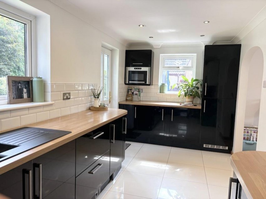 Images for Treetops, The Dicken, Whetstone