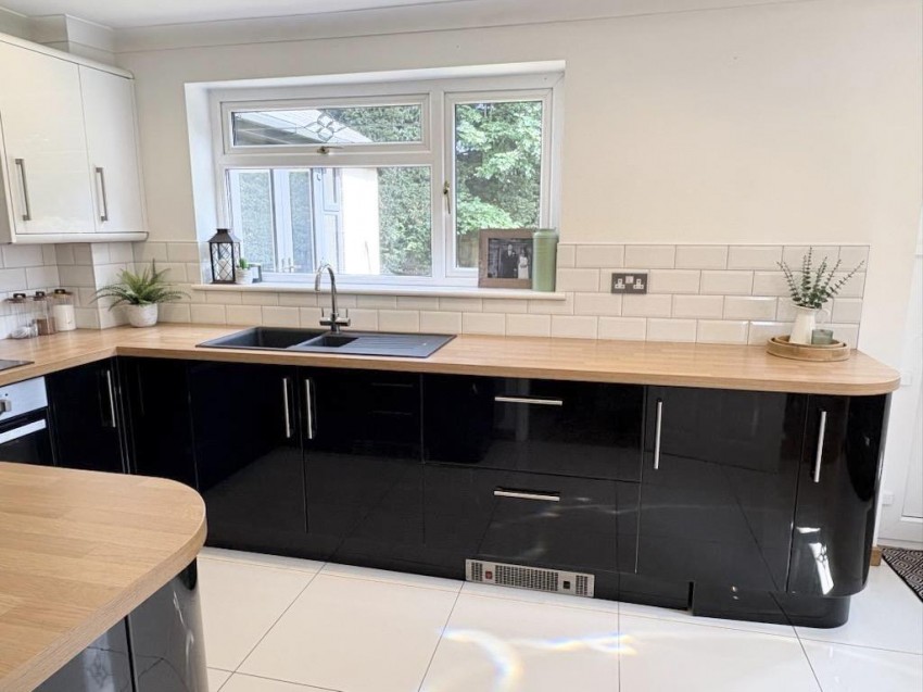 Images for Treetops, The Dicken, Whetstone