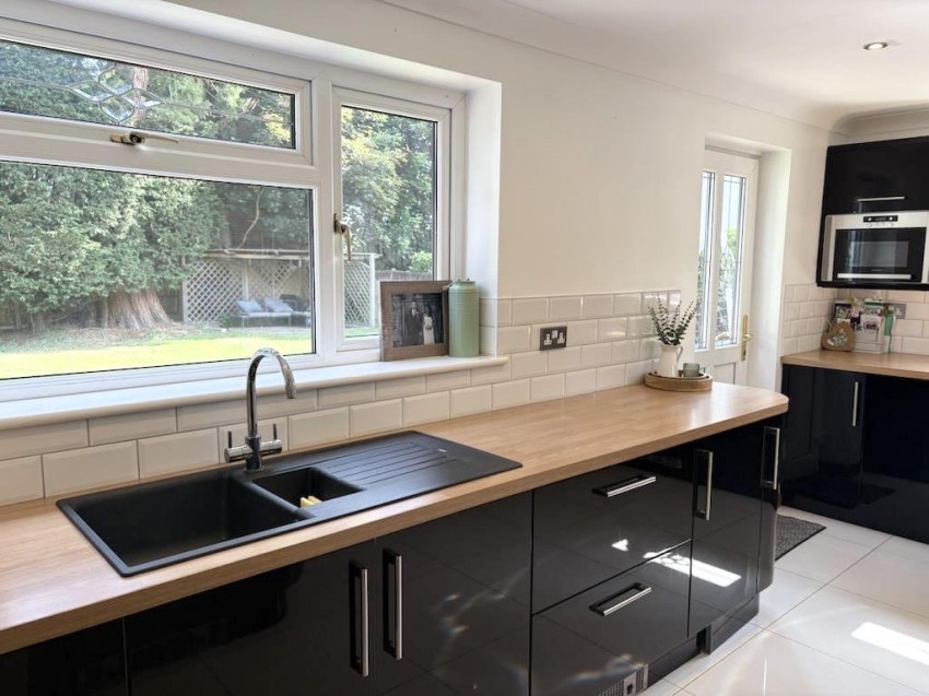 Images for Treetops, The Dicken, Whetstone