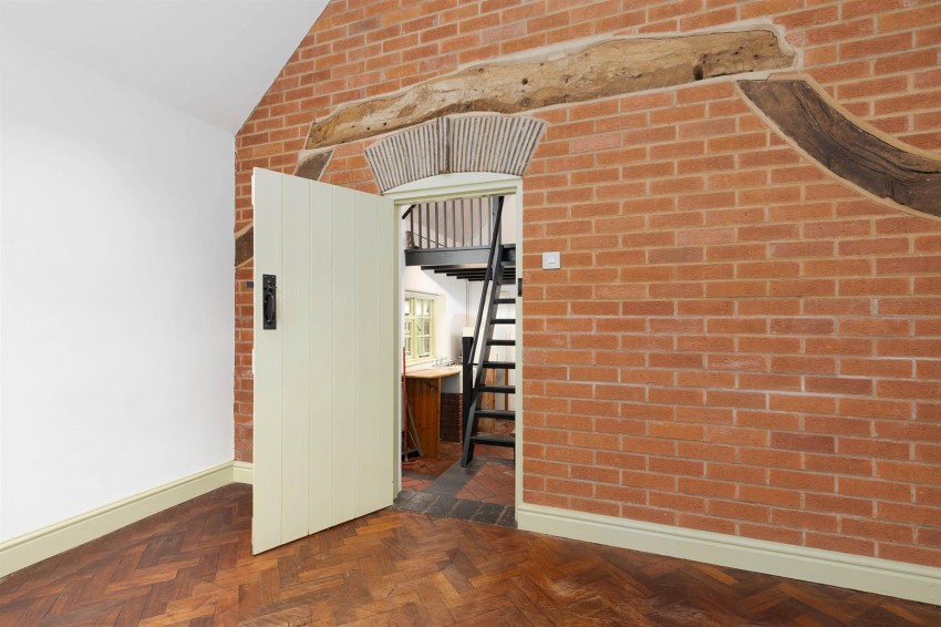 Images for Victoria Cottage, Park Street, Market Bosworth