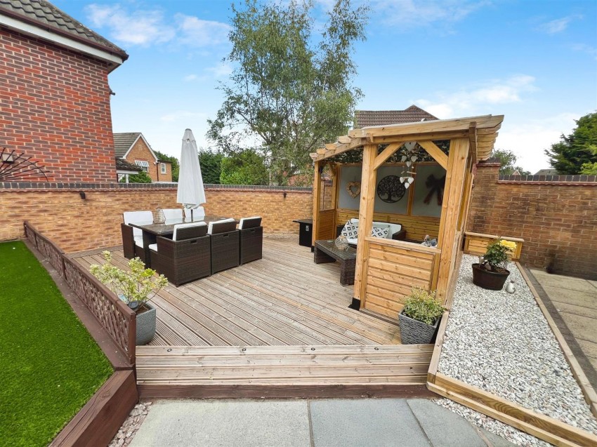 Images for Alice Gardens, Whetstone, Leicester