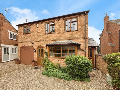 View Full Details for The Gables, Main Street, Willoughby Waterleys.