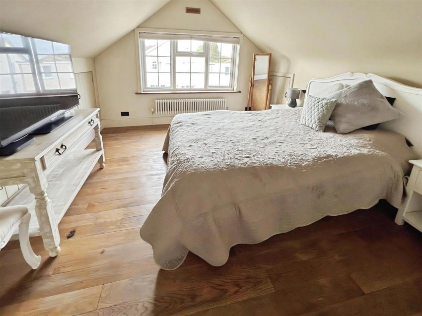 Images for Poplar Avenue, Countesthorpe, Leicester