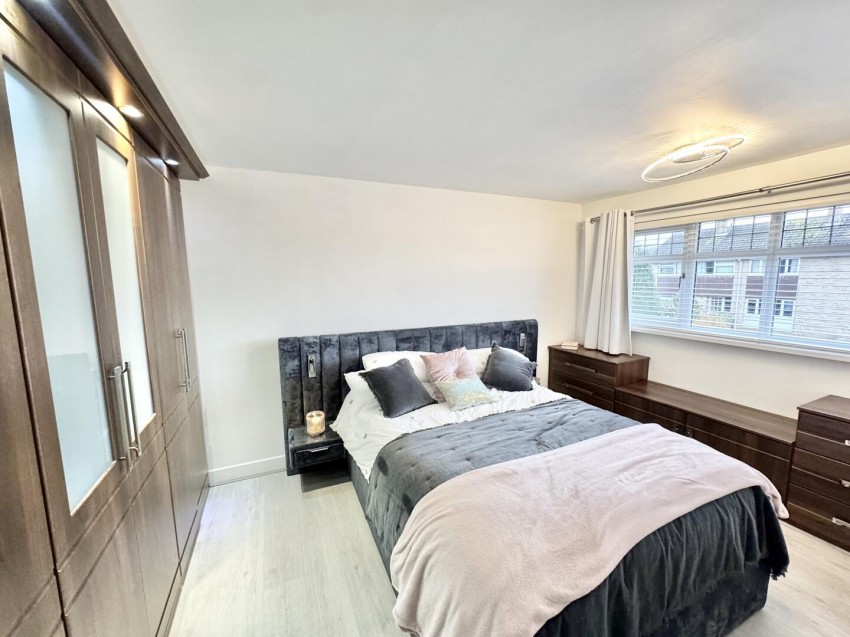 Images for Greenfields, Whetstone, Leicester