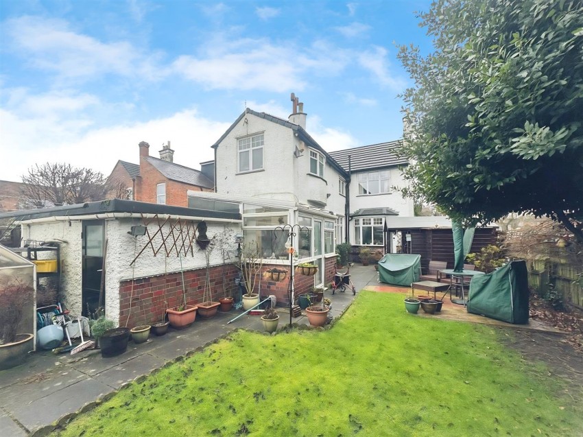 Images for Hall Lane, Leicester