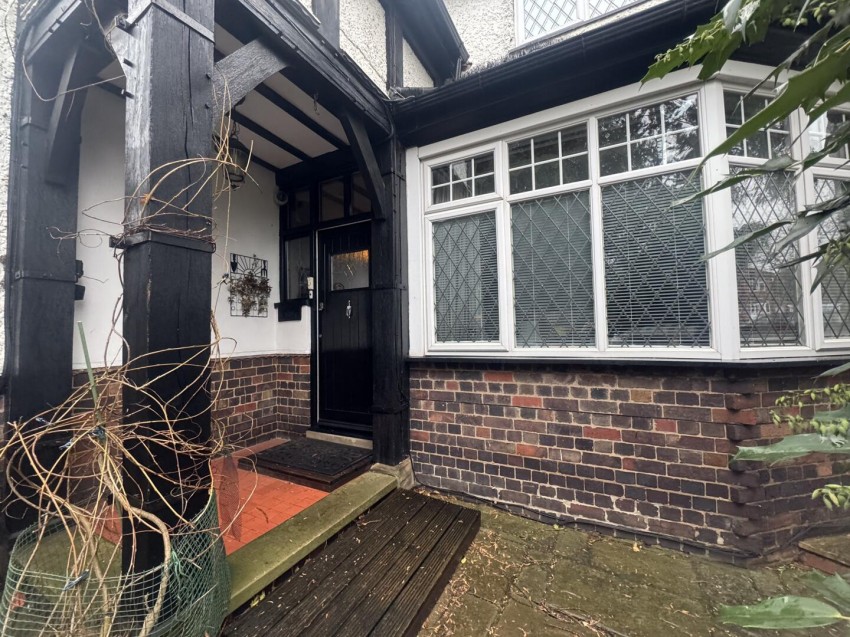 Images for Hall Lane, Leicester