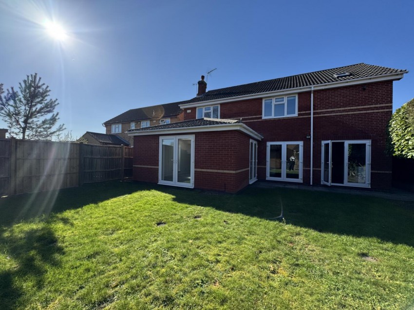 Images for Elliot Close, Whetstone, Leicester