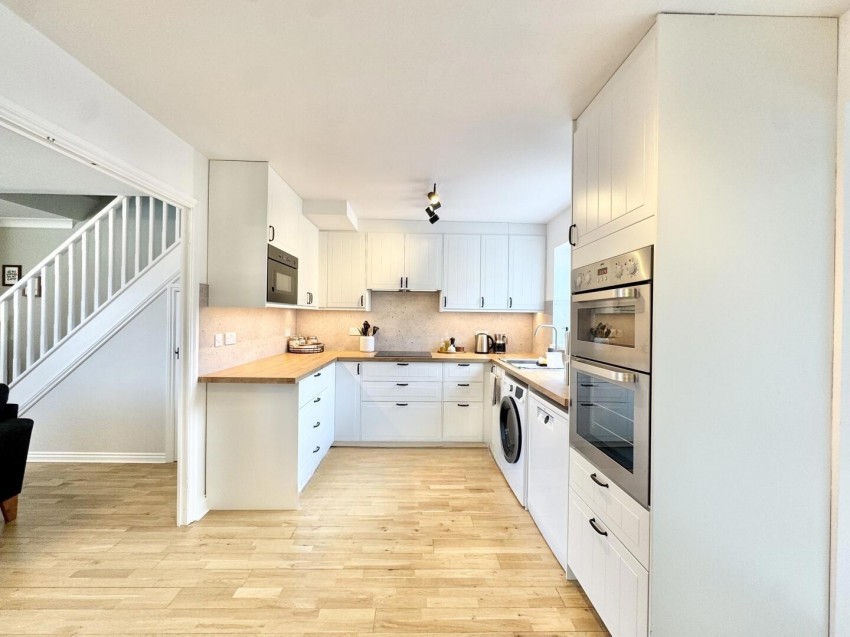 Images for May Close, Leicester